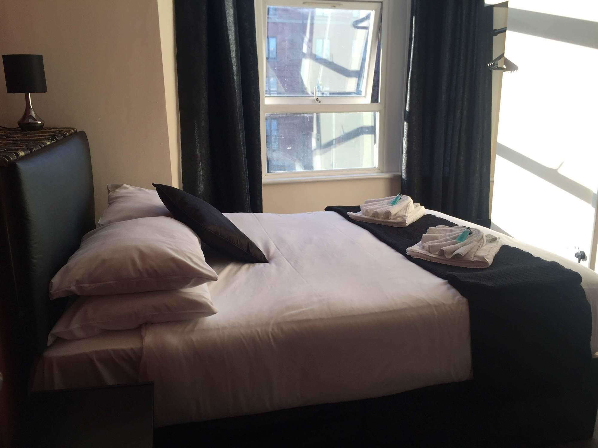 Stratford Hotel 伦敦 外观 照片
